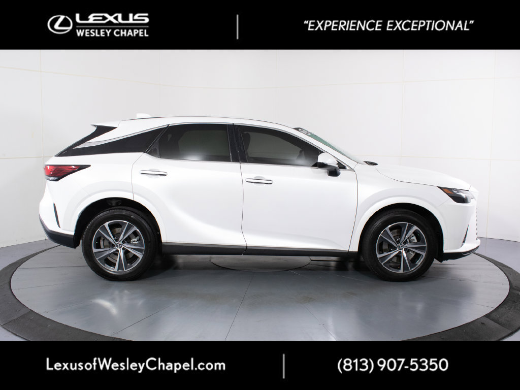 Used 2023 Lexus RX 350 FWD image 2