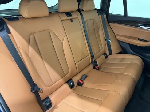 Certified 2023 BMW X4 xDrive30i w/ Convenience Package image 22