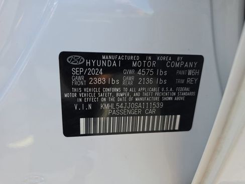 Used 2025 Hyundai Sonata Limited FWD image 42