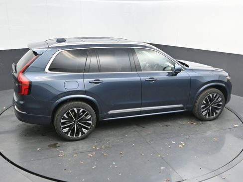 New 2026 Volvo XC90 B6 Ultra image 38