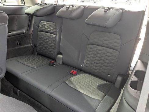 New 2025 Nissan Pathfinder SV w/ SV Premium Package image 30