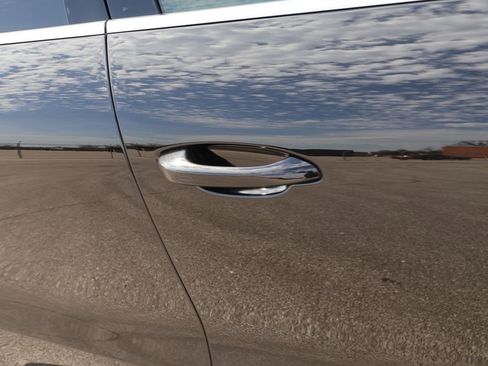 New 2026 Porsche Cayenne AWD/4WD image 16
