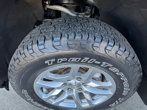 Used 2019 Chevrolet Silverado 1500 LT w/ All-Star Edition image 17