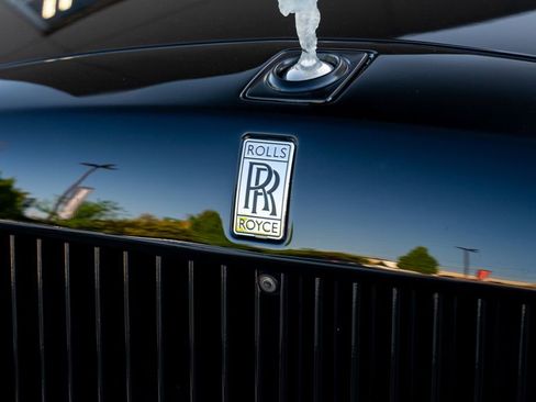 Used 2019 Rolls-Royce Phantom Sedan RWD image 8