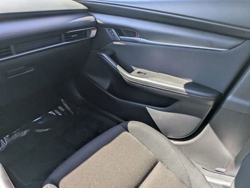 Used 2024 MAZDA MAZDA3 s image 14