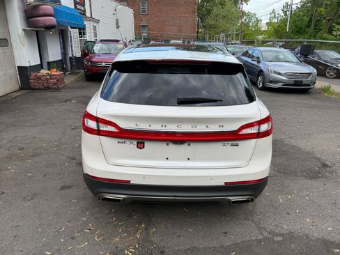 Used 2016 Lincoln MKX Reserve w/ Climate Package AWD/4WD image 9