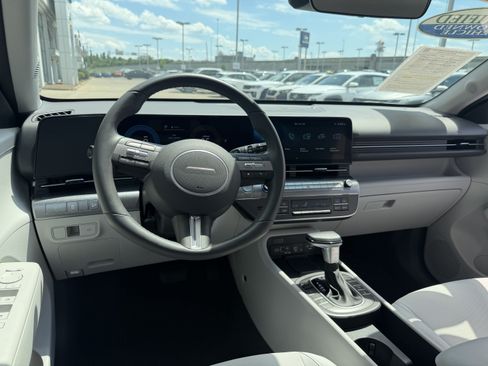 Used 2026 Hyundai Kona SEL Sport AWD/4WD image 25