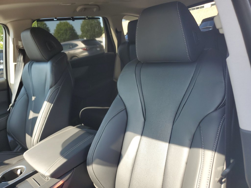 Certified 2026 Acura MDX w/ Technology Package FWD image 18