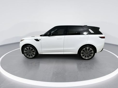 Used 2024 Land Rover Range Rover Sport Dynamic SE AWD/4WD image 5