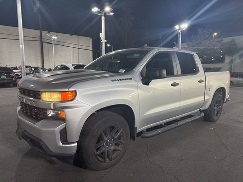 Used 2021 Chevrolet Silverado 1500 Custom w/ Rally Edition image 2