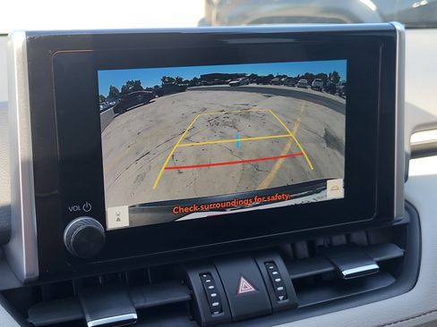 Certified 2023 Toyota RAV4 XLE Premium AWD/4WD image 18
