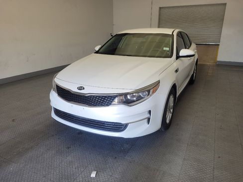 Used 2018 Kia Optima LX FWD image 15