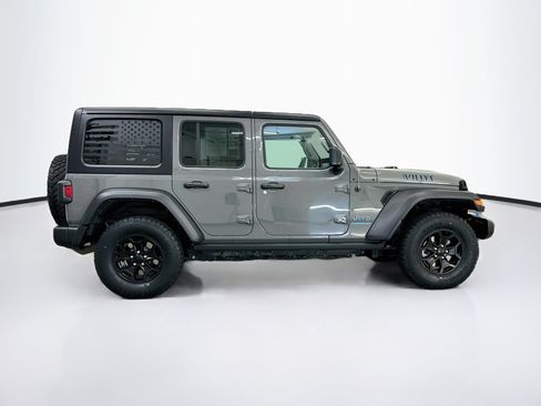 Used 2023 Jeep Wrangler Unlimited w/ Cold Weather Group AWD/4WD image 10