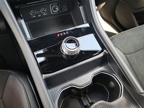 New 2025 Jeep Grand Cherokee L Altitude image 24