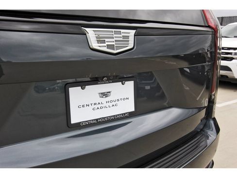 Used 2021 Cadillac Escalade Sport Platinum AWD/4WD image 32