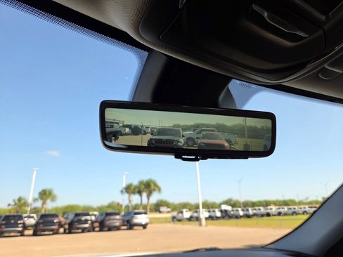 Used 2024 Jeep Grand Cherokee L Limited w/ Luxury Tech Group II RWD image 43
