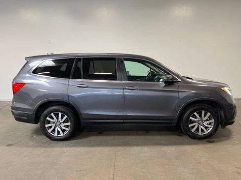 Used 2021 Honda Pilot EX image 2