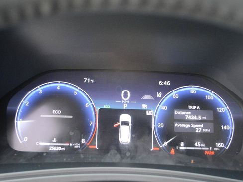 Used 2024 Toyota Grand Highlander AWD image 34