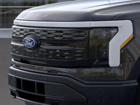 New 2025 Ford F150 Lightning Platinum AWD/4WD image 50