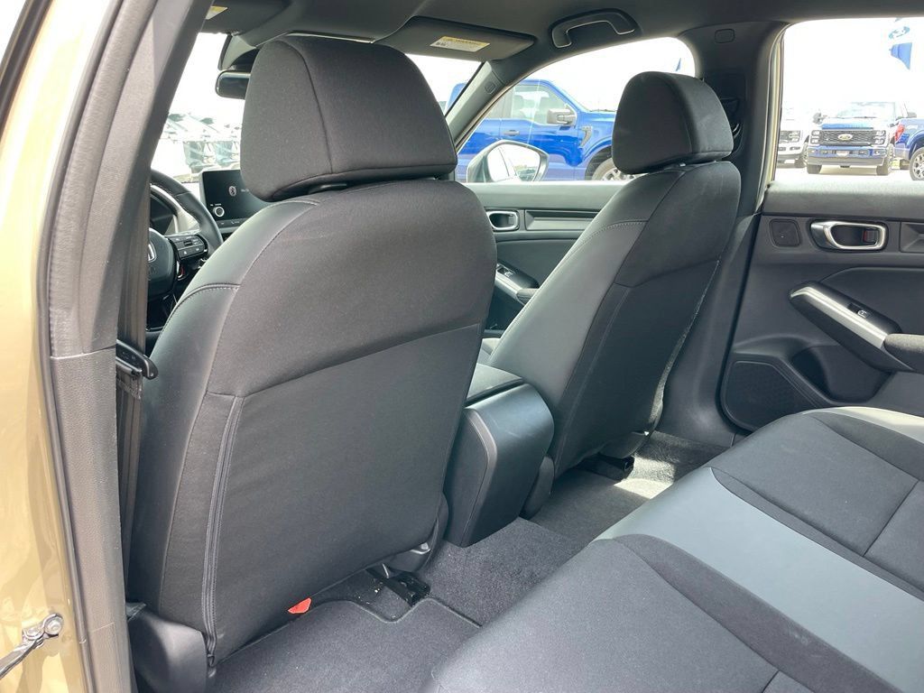 Used 2025 Honda Civic Sport image 40