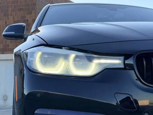 Used 2018 BMW 330i xDrive Sedan w/ Convenience Package image 49