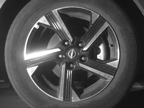 Used 2025 Nissan Sentra SV image 13