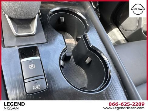 Certified 2023 Nissan Rogue SL AWD/4WD image 30
