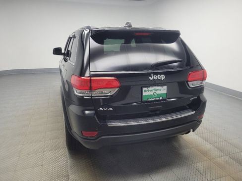 Used 2017 Jeep Grand Cherokee Limited image 6