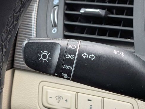 Used 2019 Hyundai Sonata Limited image 26