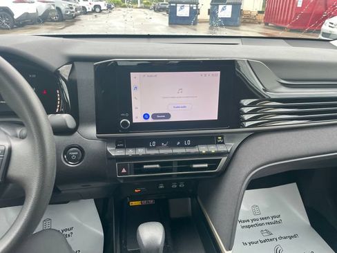 Used 2025 Toyota Camry LE FWD image 12