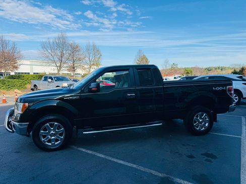 Used 2014 Ford F150 XLT w/ Equipment Group 302A Luxury image 9