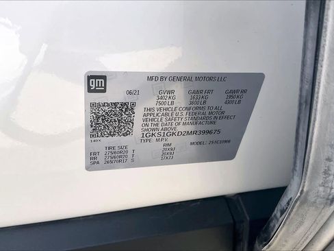 Used 2021 GMC Yukon XL SLT w/ SLT Premium Package image 32