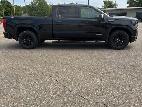 New 2026 GMC Sierra 1500 Elevation w/ Elevation Premium Package AWD/4WD image 4