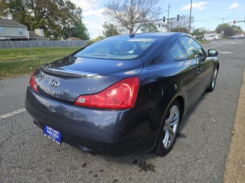 Used 2009 INFINITI G37 Journey w/ Premium Pkg image 6