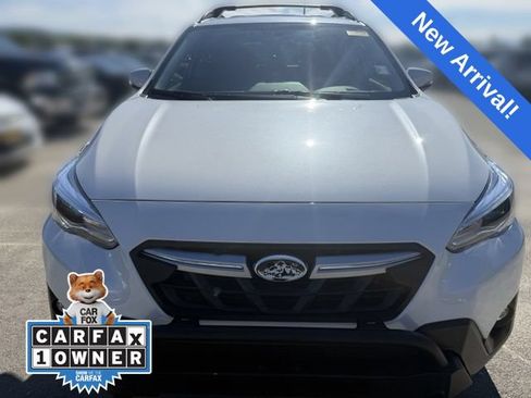 Used 2023 Subaru Crosstrek 2.5i Limited AWD/4WD image 3