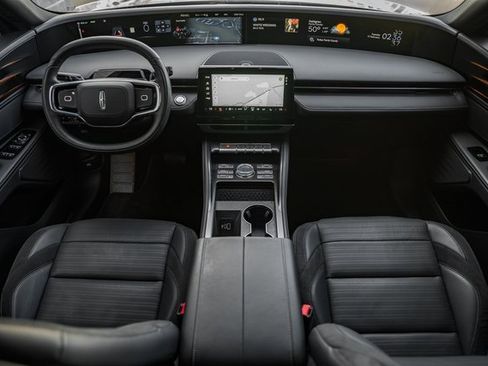 Used 2024 Lincoln Nautilus Reserve w/ Jet Appearance Package (87T) image 20