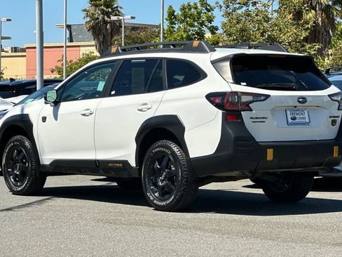 Used 2022 Subaru Outback Wilderness AWD/4WD image 6