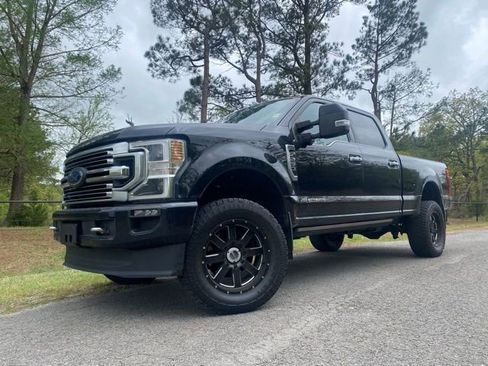 Used 2020 Ford F250 Limited image 1
