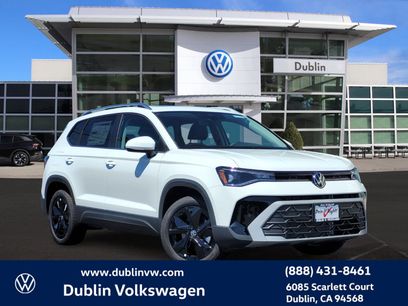 New 2025 Volkswagen Taos SE