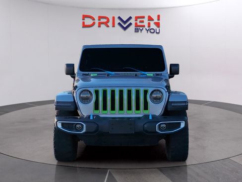 Used 2019 Jeep Wrangler Unlimited Sahara image 5