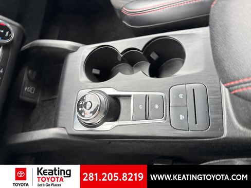 Used 2025 Ford Escape ST-Line FWD image 16