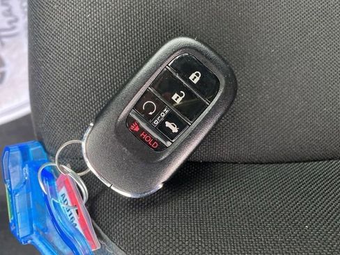 Used 2025 Honda Civic Sport image 25