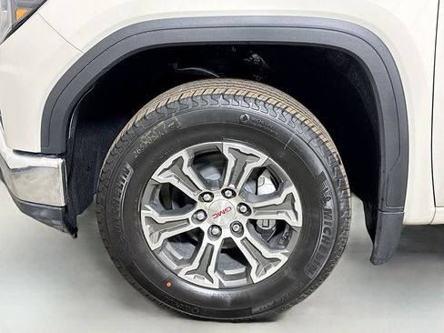 New 2026 GMC Sierra 1500 SLE w/ Preferred Package image 19