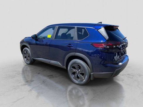 New 2026 Nissan Rogue SV AWD/4WD image 3