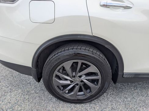 Used 2015 Nissan Rogue SL FWD image 6
