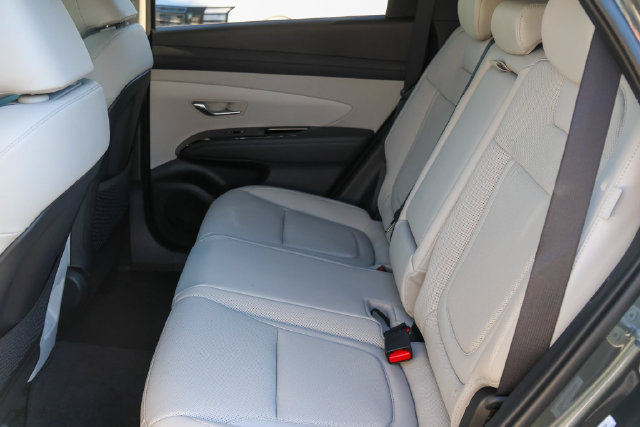New 2026 Hyundai Tucson SE FWD image 16