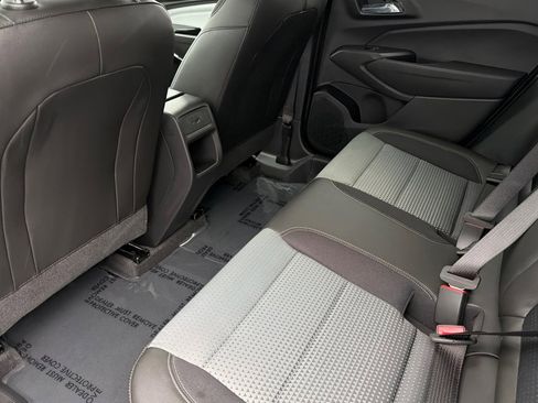 New 2026 Chevrolet Trax LT w/ Midnight Edition image 9