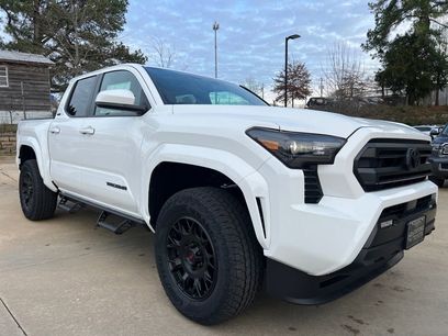 New 2026 Toyota Tacoma SR5