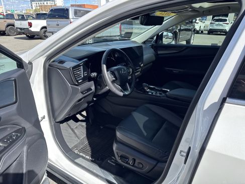 Used 2022 Lexus NX 350 AWD image 3