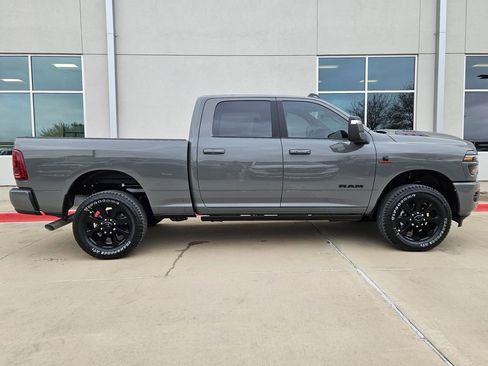 New 2026 RAM 2500 Laramie AWD/4WD image 2